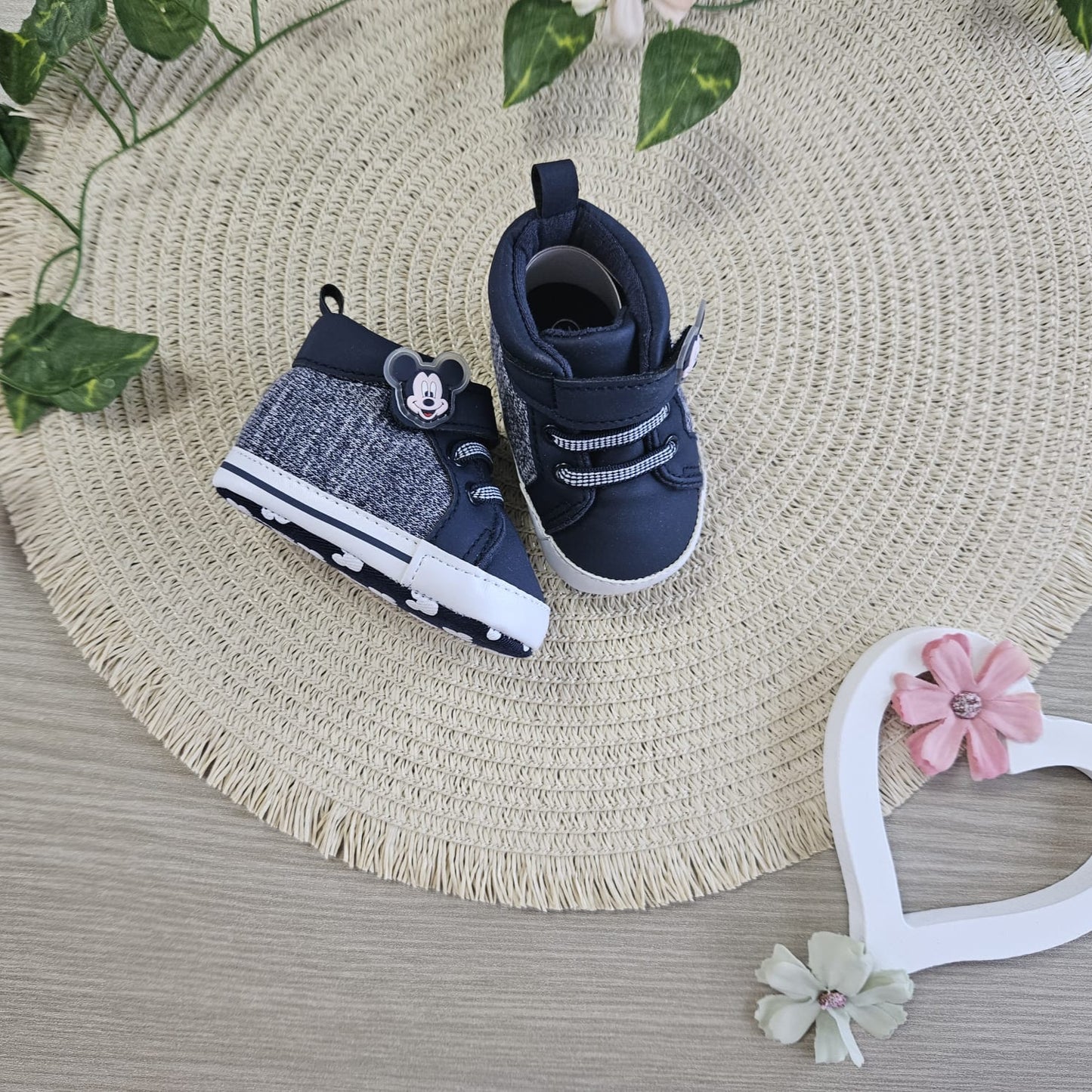 Scopri le nostre collezioni scarpe per neonati.. sbrigati ultimi pezzi disponibile.