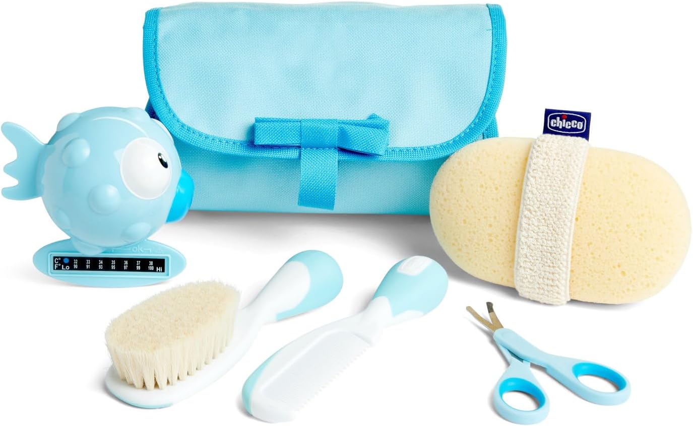 scopri il nostro set bagno con spazzole, termometro, spugnetta e forbicina .