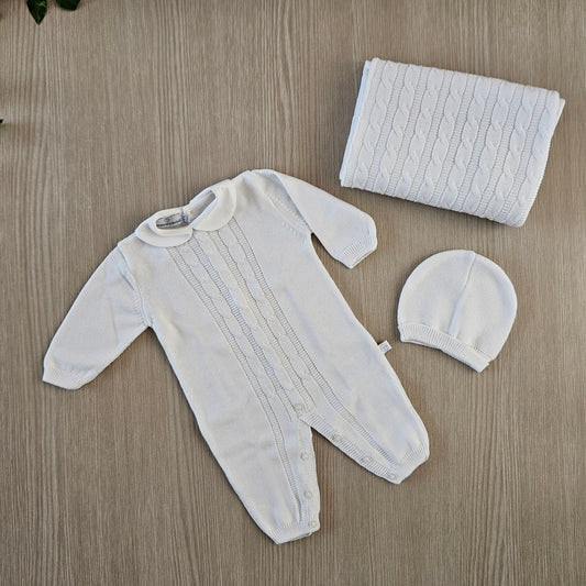 Acquista il set nascita 3 pezzi per il tuo bambino , confort e praticità assicurata.